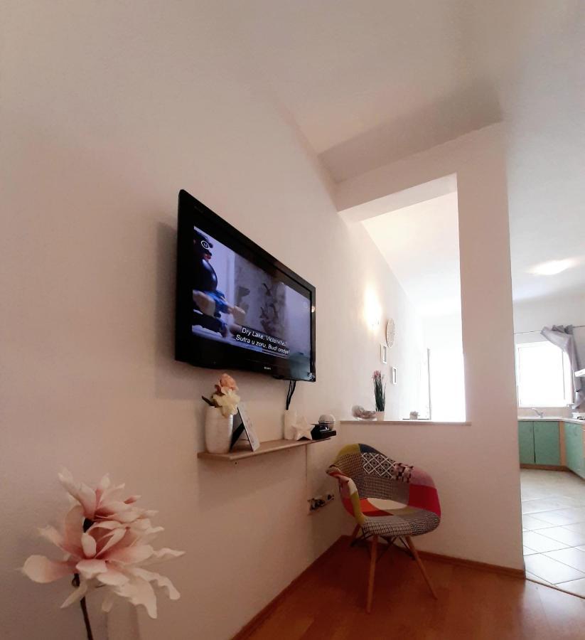 Apartments Akmadzic Makarska Dış mekan fotoğraf