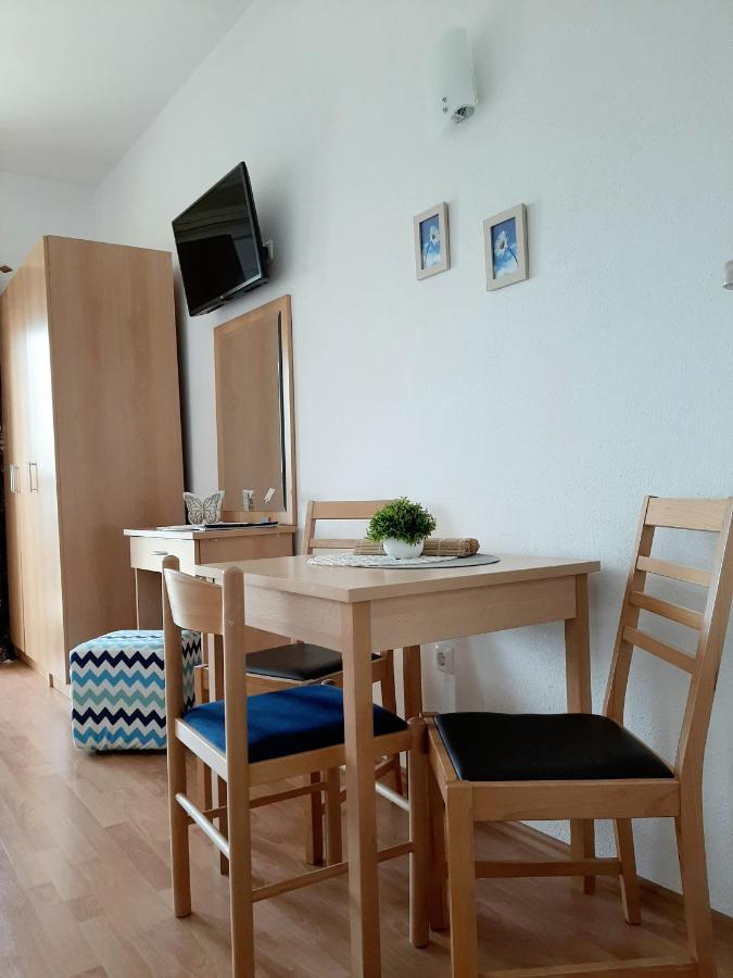 Apartments Akmadzic Makarska Dış mekan fotoğraf