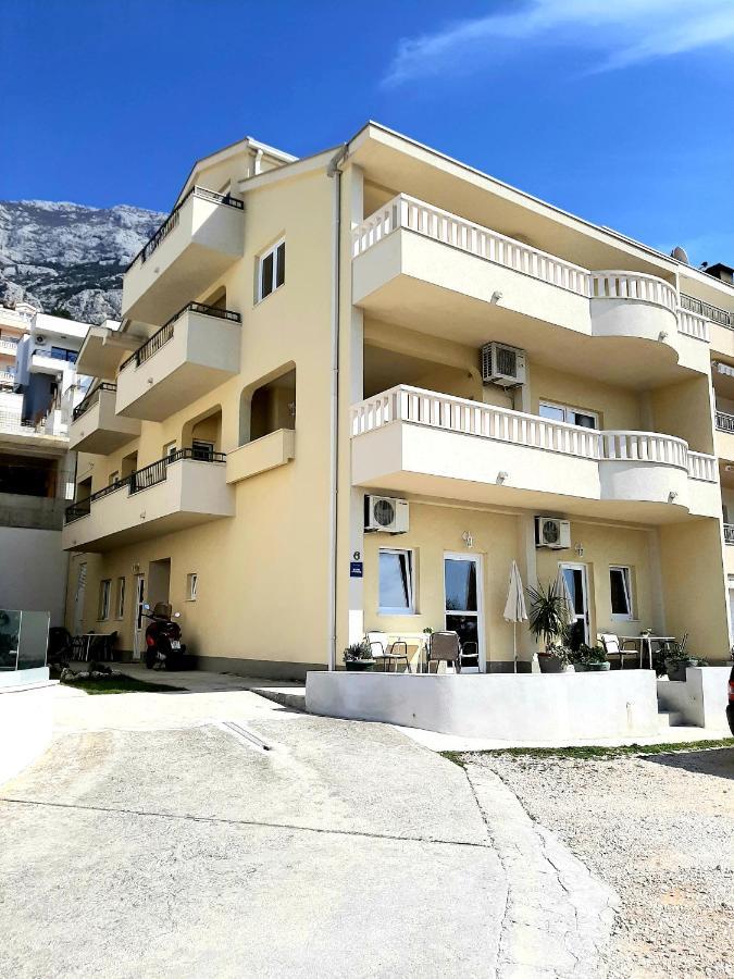 Apartments Akmadzic Makarska Dış mekan fotoğraf